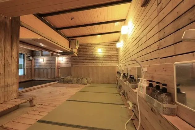 Oda (Run of the House, For 2-6 Guests)