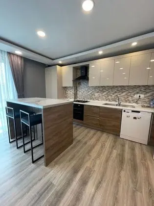 2+1 Daire, Şehir veya Dağ Manzaralı, Fransız Balkonlu