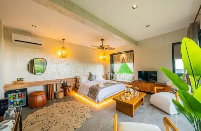 Private Özel Havuzlu Deluxe Custom Göl Veya Kara Manzaralı