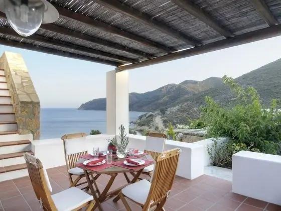 Süit, Deniz Manzaralı (Split Level, Melia)