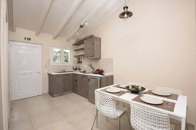 Deluxe Oda, Balkon, Deniz Manzaralı