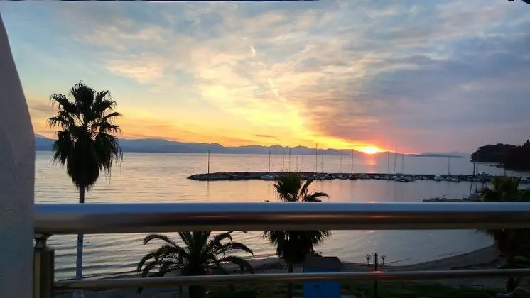 Deluxe Oda, Balkon, Deniz Manzaralı