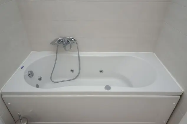 Apartment, Jetted Tub (B2)