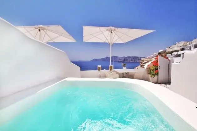 Double Room, Sea View (Lily Cave)