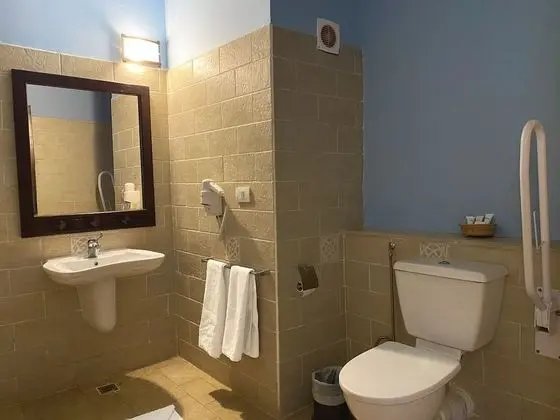 Standard Tek Büyük Yataklı Oda, Engellilere Uygun, Deniz Manzaralı