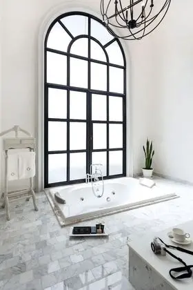 Executive Jacuzzi