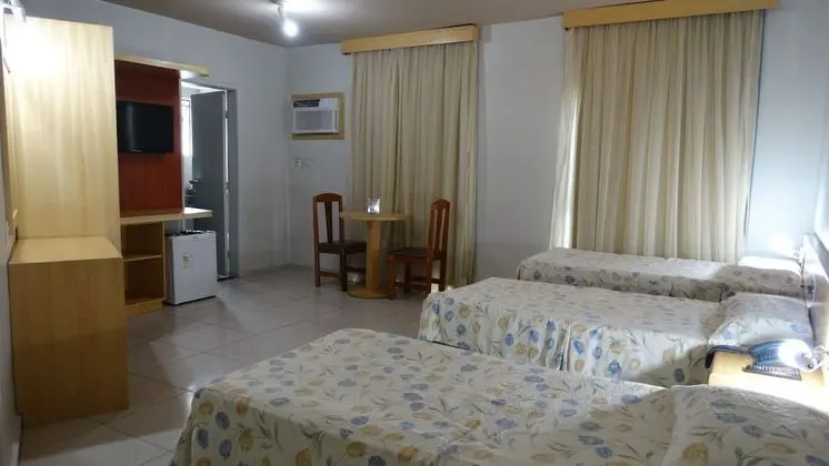 Standard Üç Kişilik Oda