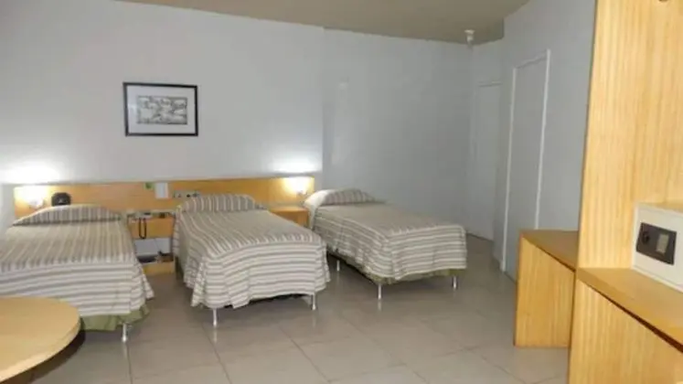 Standard Üç Kişilik Oda