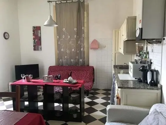 Deluxe Oda, 1 En Büyük (King) Boy Yatak