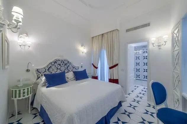 Standard Tek Büyük Yataklı Oda (con terrazza in comune)