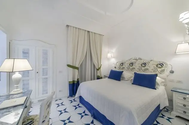 Standard Tek Büyük Yataklı Oda (con terrazza in comune)