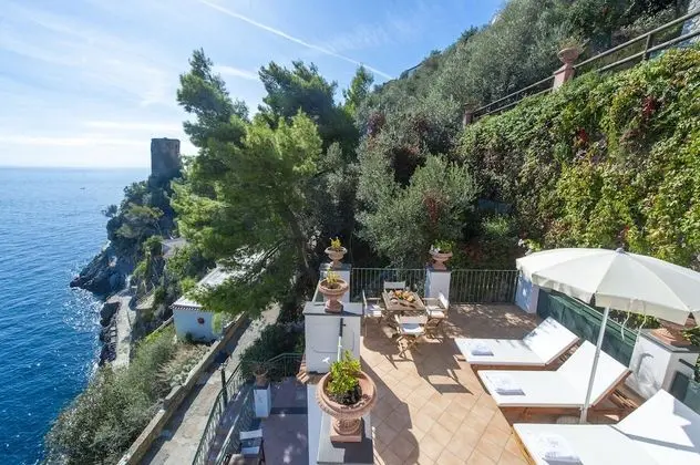 Standard Tek Büyük Yataklı Oda (con terrazza in comune)