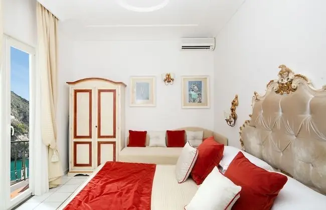 Superior Tek Büyük Yataklı Oda, Balkon, Deniz Manzaralı