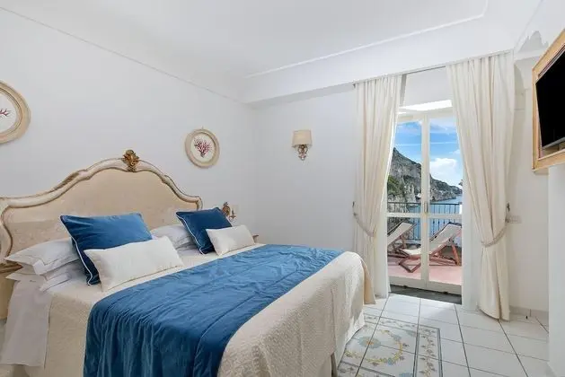 Superior Tek Büyük Yataklı Oda, Balkon, Deniz Manzaralı