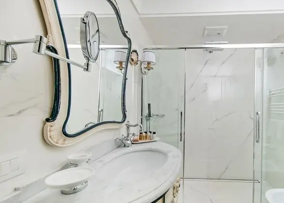 Superior Tek Büyük Yataklı Oda, Balkon, Deniz Manzaralı