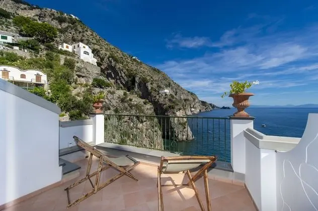 Superior Tek Büyük Yataklı Oda, Balkon, Deniz Manzaralı