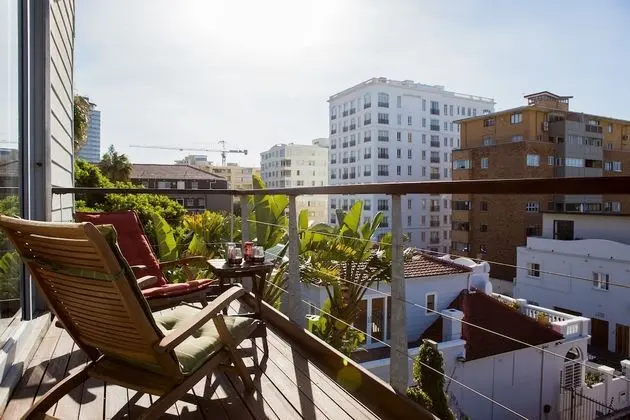 Deluxe Oda, Balkon