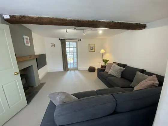 Kır Evi, Banyolu/Duşlu (Five)