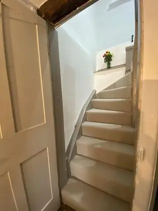 Kır Evi, Banyolu/Duşlu (Five)