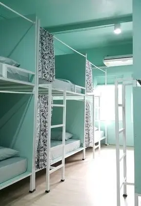 10-Bed Female Dormitory with Shared Bathroom