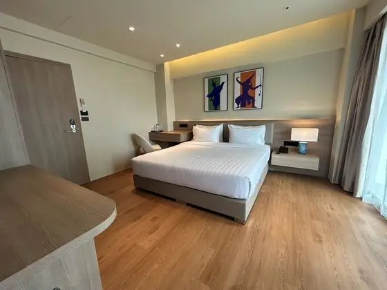 Deluxe with Balcony