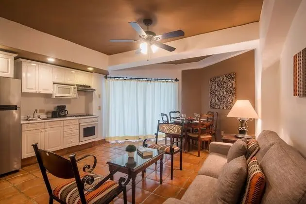 1 Bedroom Apartment City View