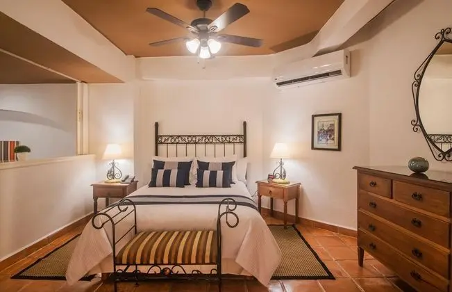 1 Bedroom Apartment City View