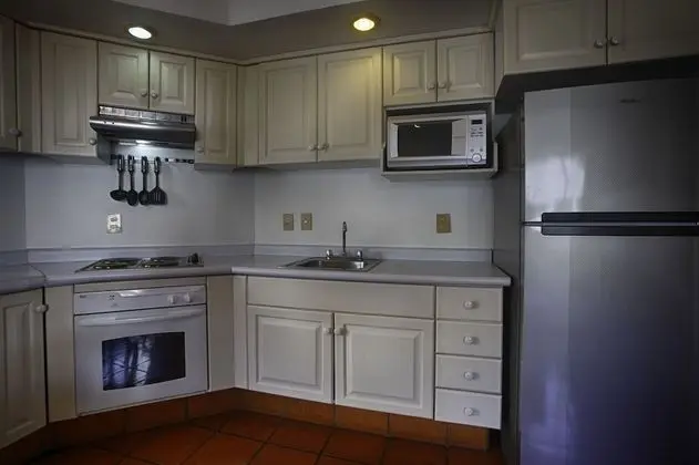 1 Bedroom Apartment City View
