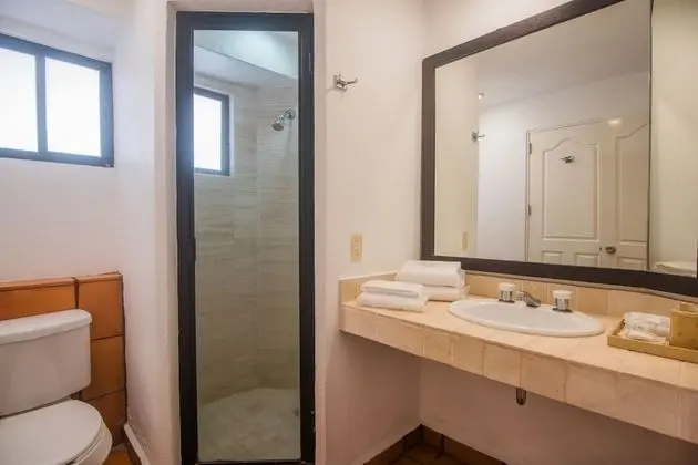 1 Bedroom Apartment City View
