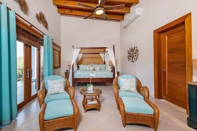 Club Villa