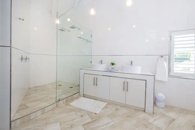 Luxury Tek Büyük veya İki Ayrı Yataklı Oda, 1 Yatak Odası, Balkon