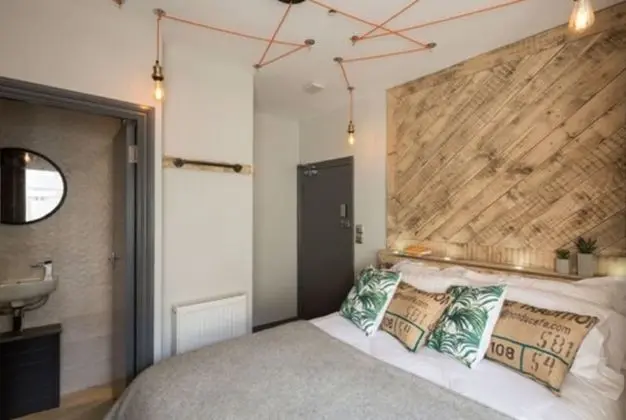 Tek Büyük Yataklı Oda (room 3)