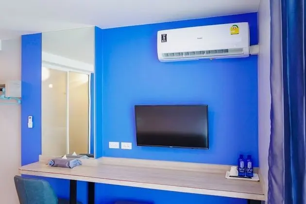 Standard King Bed