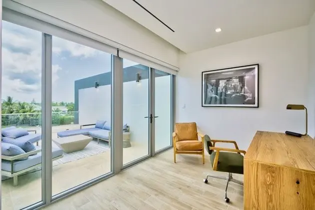 Premium Sıra Ev, 4 Yatak Odası, Kişiye Özel Havuzlu, Kanal Manzaralı