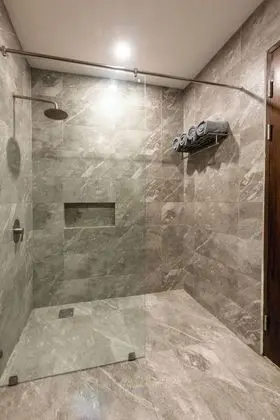 Deluxe Üç Kişilik Oda, 3 Tek Kişilik Yatak