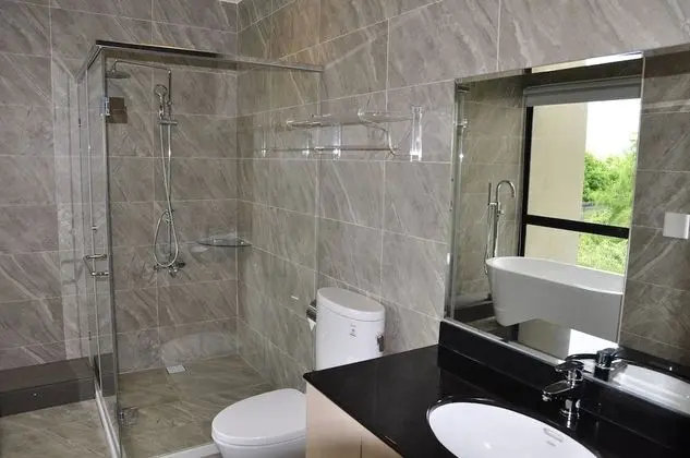 Comfort Oda, 2 Büyük (Queen) Boy Yatak, Dağ Manzaralı (203)