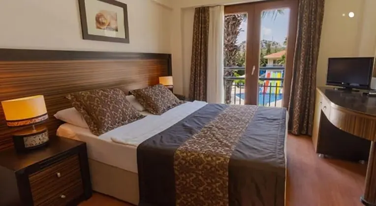 Classic Room with French Balcony