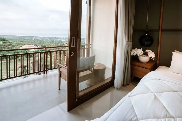 Deluxe Tek Büyük veya İki Ayrı Yataklı Oda, Tepe Manzaralı