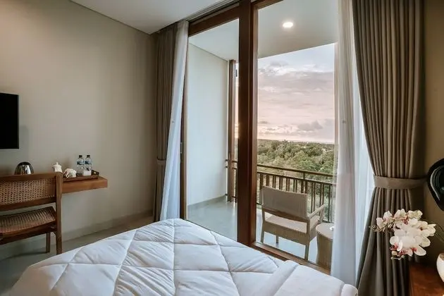Deluxe Tek Büyük veya İki Ayrı Yataklı Oda, Tepe Manzaralı