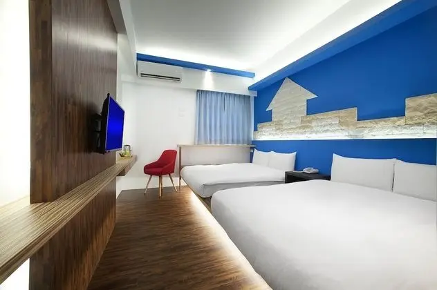 Design Dört Kişilik Oda, 2 Çift Kişilik Yatak