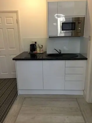 Standard Stüdyo, Sigara İçilmez