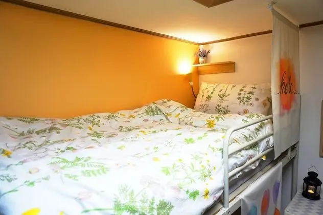 Ortak Ranzalı Oda, Sadece kadınlar için (4-bed)