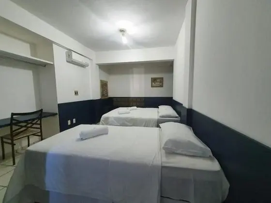 Üç Kişilik Oda