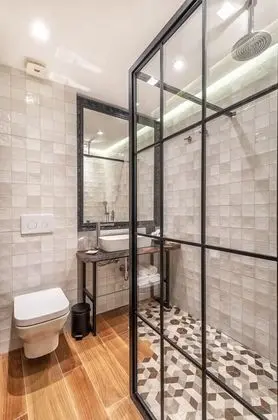 Luxury Apart Daire, 1 En Büyük (King) Boy Yatak ve Çekyat