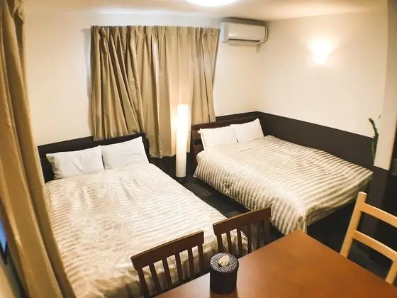 Ev (1st Floor)