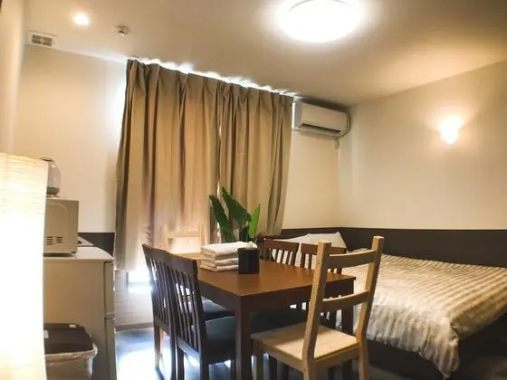 Ev (2nd Floor)