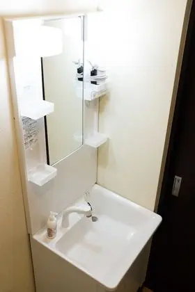 Ev (2nd Floor)