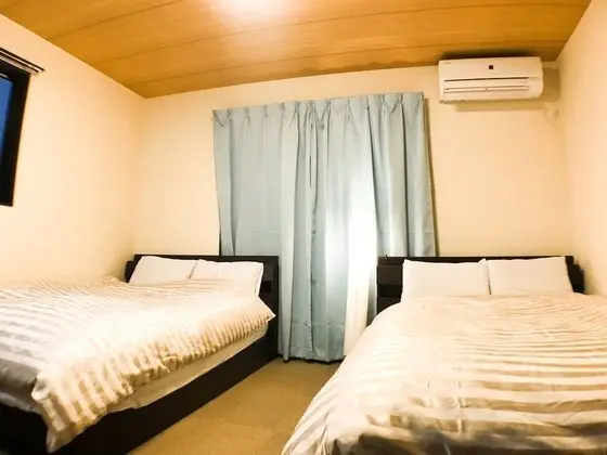 Ev (1st Floor)