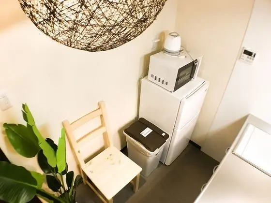 Ev (2nd Floor)