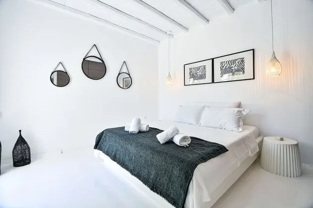 Signature Suite (Sea view, 4 guests)